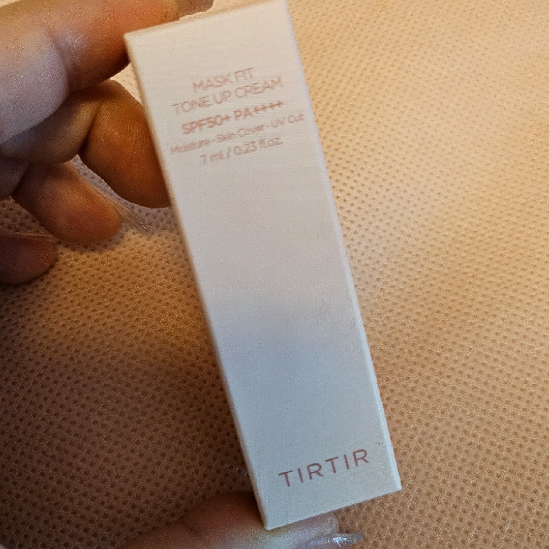 TIRTIR(ティルティル)のTIRTIR トーンアップクリーム SPF50+ PA++++ コスメ/美容のベースメイク/化粧品(化粧下地)の商品写真