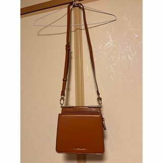 チャールズアンドキース(Charles and Keith)のチャールズアンドキース　ミニバッグ(ショルダーバッグ)