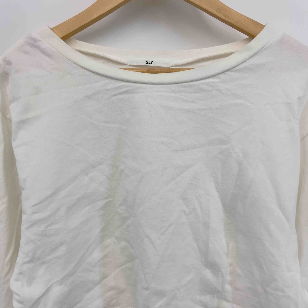 SLY(スライ)のSLY スライ レディース  Tシャツ/カットソー(長袖) ホワイト レディースのトップス(カットソー(半袖/袖なし))の商品写真