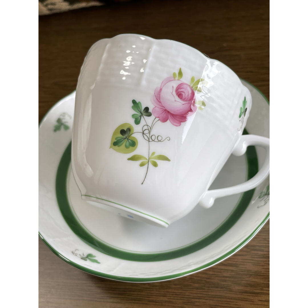 新品未使用☆ヘレンド ウィーンの薔薇 カップ&ソーサー 新品未使用☆ヘレンド ウィーンの薔薇 カップ&ソーサー