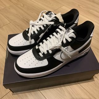 ナイキ(NIKE)のナイキ　エアフォース1 '07 LV8 27センチ(スニーカー)