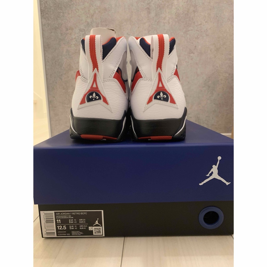 Jordan Brand（NIKE）(ジョーダン)のNIKE Air Jordan 7 Paris Saint-Germain メンズの靴/シューズ(スニーカー)の商品写真