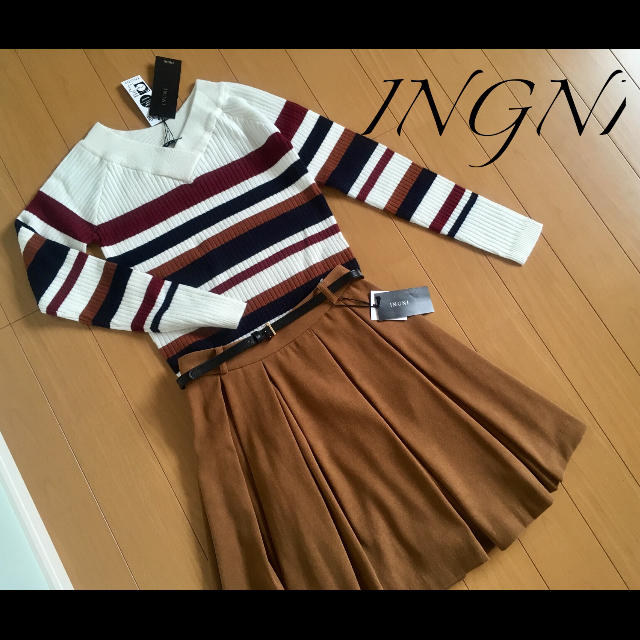 INGNI(イング)の新品INGNI 3点セット♡Vネックトップス＋ベルト付スカート レディースのレディース その他(セット/コーデ)の商品写真