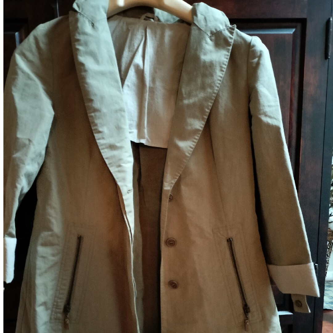 BRUNELLO CUCINELLI(ブルネロクチネリ)のクチネリ春コート レディースのジャケット/アウター(チェスターコート)の商品写真