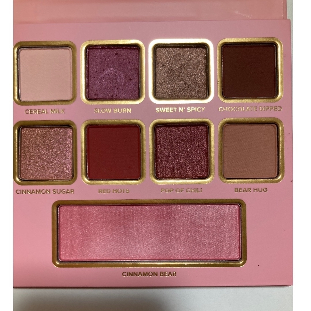 Too Faced(トゥフェイス)のTooFacedシナモンベア　パレット コスメ/美容のベースメイク/化粧品(アイシャドウ)の商品写真