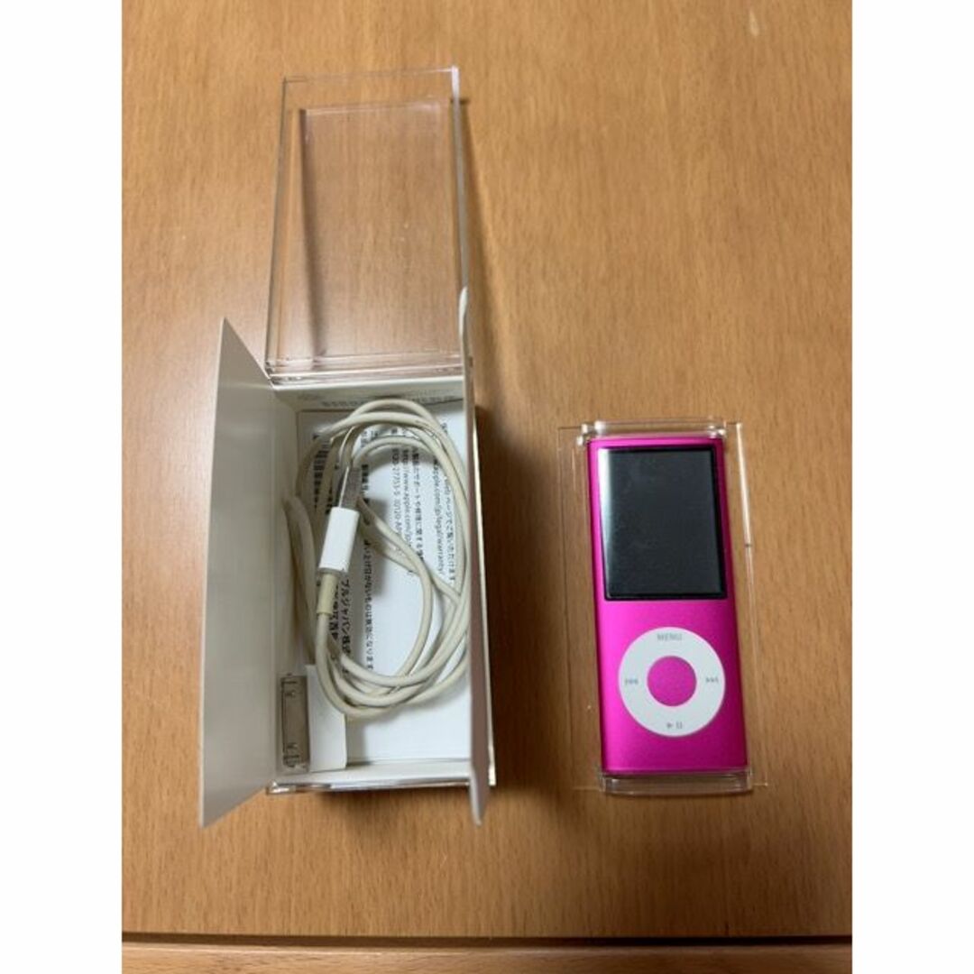 Apple(アップル)のiPod nano 第4世代 8GB Apple  スマホ/家電/カメラのオーディオ機器(ポータブルプレーヤー)の商品写真