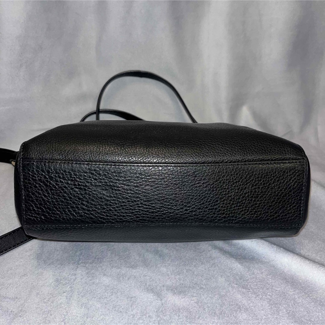 COACH(コーチ)のマシュマロ様✨coach 2wayトートバッグ　F26917 レディース　黒 レディースのバッグ(ショルダーバッグ)の商品写真