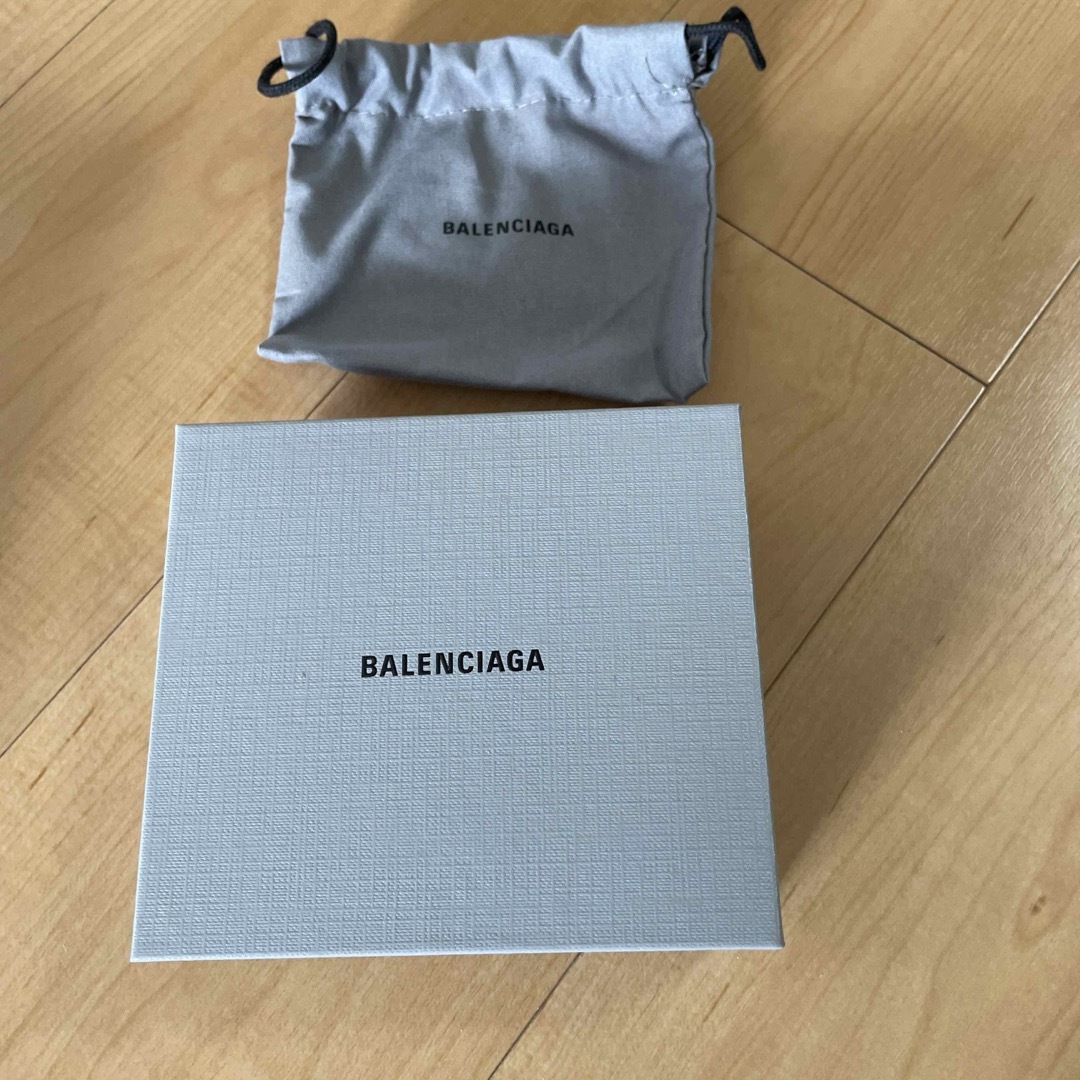 Balenciaga(バレンシアガ)のバレンシアガ　ケース レディースのファッション小物(その他)の商品写真