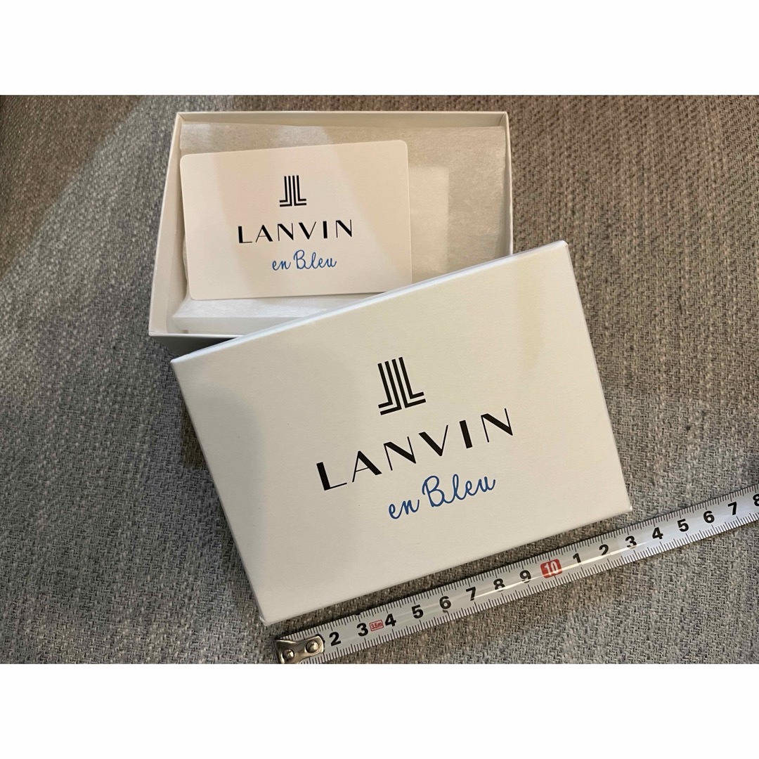 ランバン オン ブルー LANVIN 空き箱 カード付き レディースのファッション小物(名刺入れ/定期入れ)の商品写真