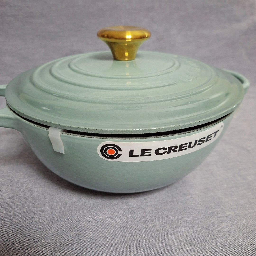 LE CREUSET(ルクルーゼ)のルクルーゼ　シグニチャー　マルミット　シーソルト　24cm　鍋 インテリア/住まい/日用品のキッチン/食器(鍋/フライパン)の商品写真