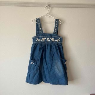 ギャップキッズ(GAP Kids)のギャップ 刺繍デニムワンピース ザラ オシュコシュ チャオパニック(ワンピース)