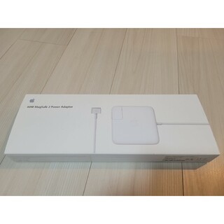 アップル(Apple)のApple Apple 60W MagSafe 2 電源アダプタ MD565J…(その他)
