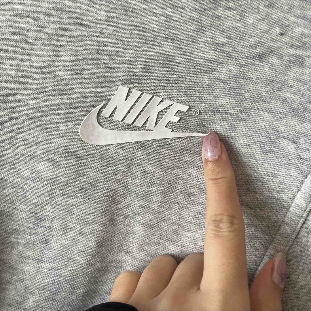 NIKE(ナイキ)のナイキ　裏起毛スウェット キッズ/ベビー/マタニティのキッズ服男の子用(90cm~)(Tシャツ/カットソー)の商品写真