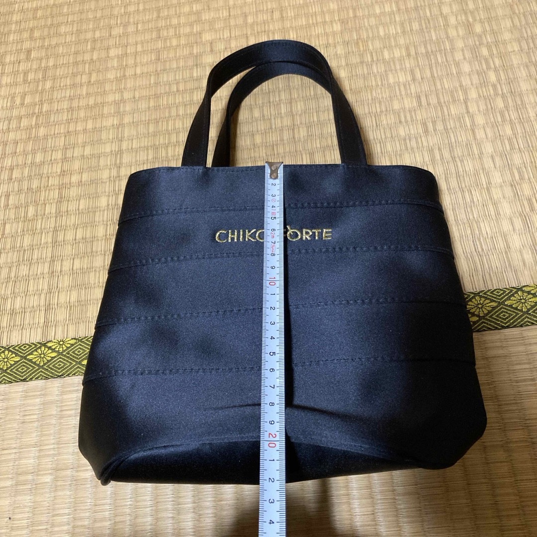 レディースバッグ　黒　CHIKOFORTE レディースのバッグ(ハンドバッグ)の商品写真