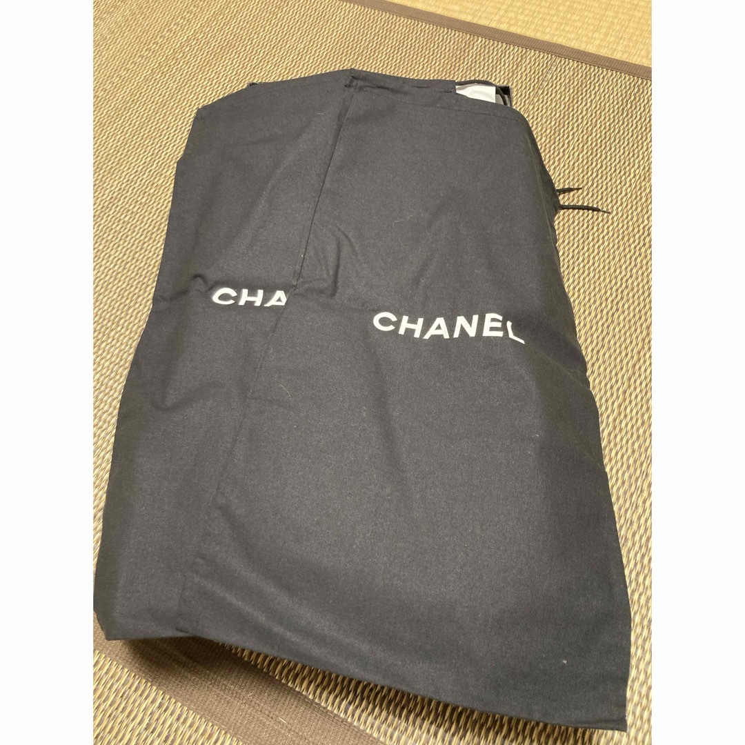 CHANEL(シャネル)のCHANEL  ロングブーツ　グレー　中古品 レディースの靴/シューズ(ブーツ)の商品写真