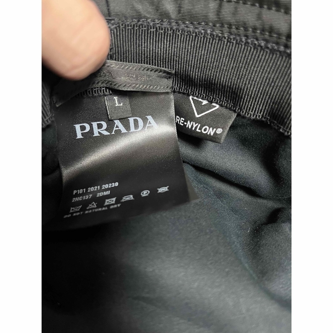 PRADA(プラダ)のPRADA バケットハット Lサイズ ブラック メンズの帽子(ハット)の商品写真