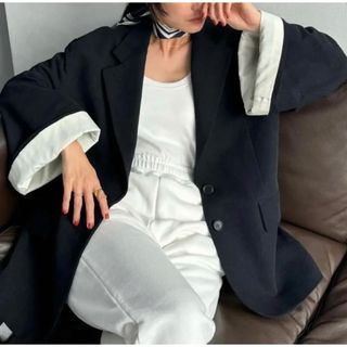 クラネ(CLANE)のLOOSE BELL SLEEVE JACKET(テーラードジャケット)