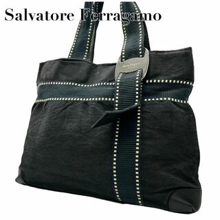 サルヴァトーレフェラガモ(Salvatore Ferragamo)のサルヴァトーレ　フェラガモ　s53 ヴァラリボン　トートバッグ　キャンバス　紺(トートバッグ)