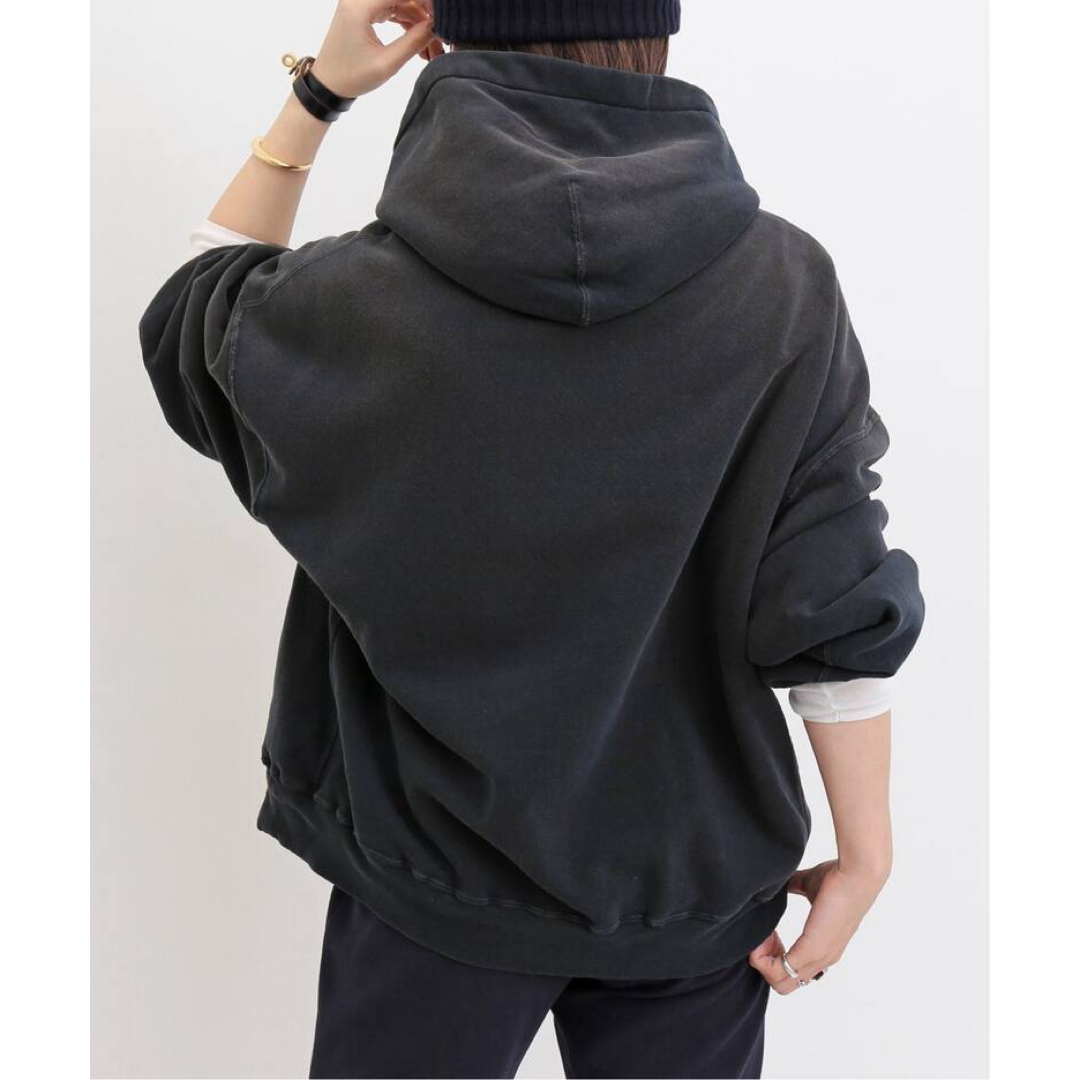 L'Appartement DEUXIEME CLASSE(アパルトモンドゥーズィエムクラス)のL'appartement◆REMI RELIEF SUNBURN HOODIE レディースのトップス(パーカー)の商品写真