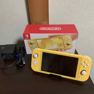 Switch本体　6月12日購入　新品・未使用品　画面シール付き　店舗印あり