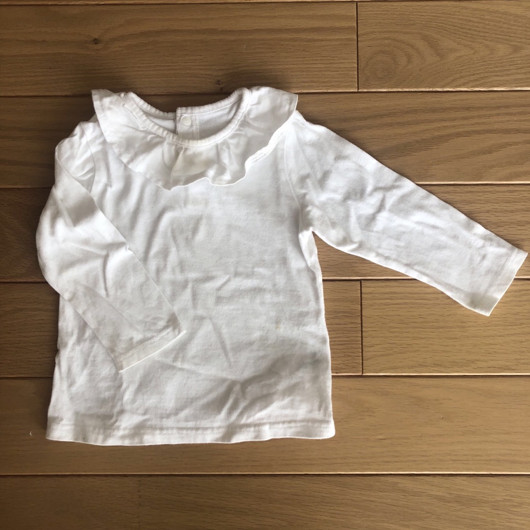 UNIQLO(ユニクロ)の襟付き長袖ロンT  80 キッズ/ベビー/マタニティのベビー服(~85cm)(Ｔシャツ)の商品写真