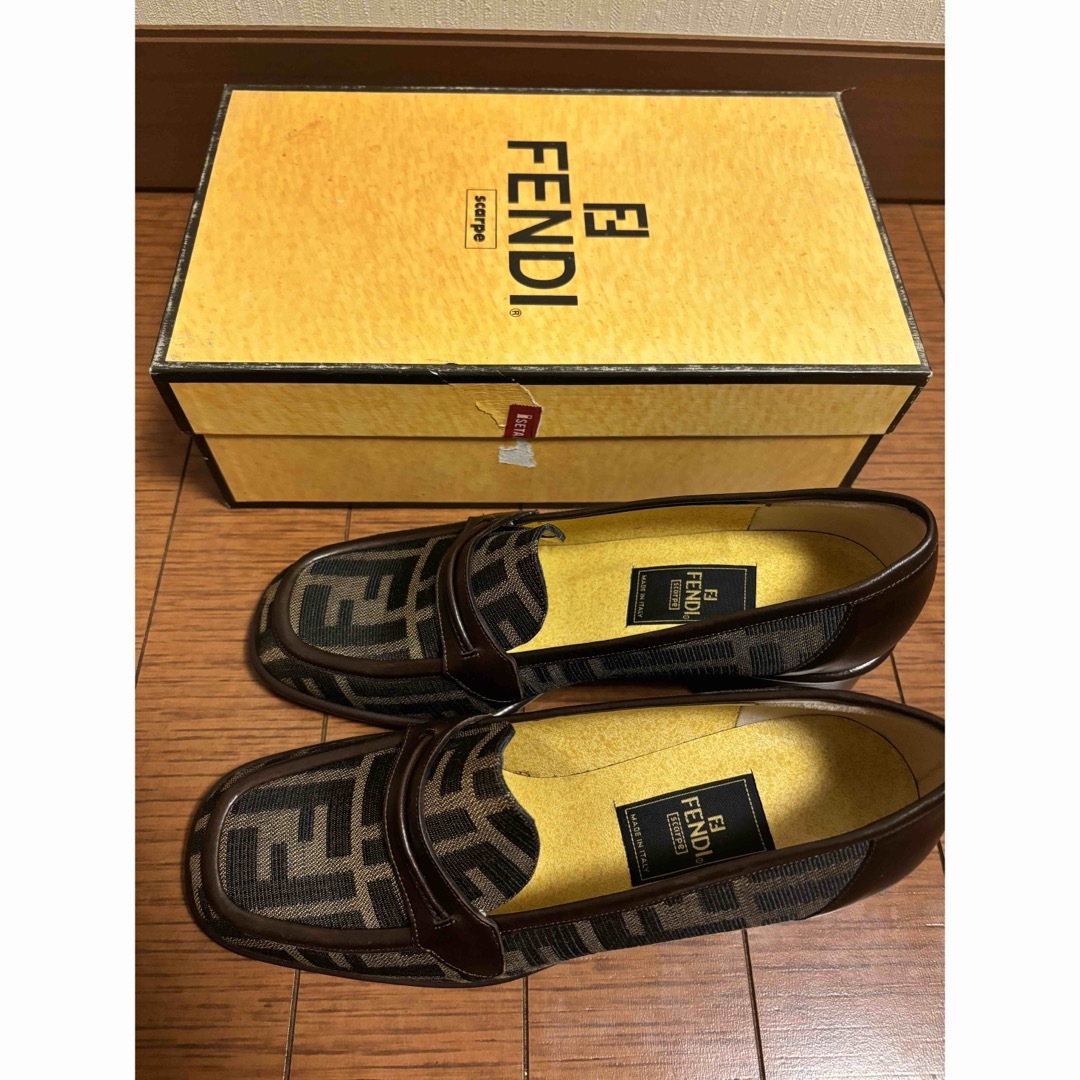 FENDI(フェンディ)のFENDI パンプス レディースの靴/シューズ(ハイヒール/パンプス)の商品写真