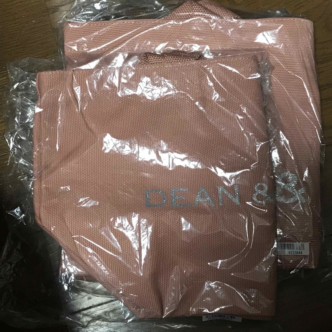 DEAN & DELUCA(ディーンアンドデルーカ)のDEAN & DELUCAチャリティートート 2023 コーラル L・Sセット レディースのバッグ(トートバッグ)の商品写真