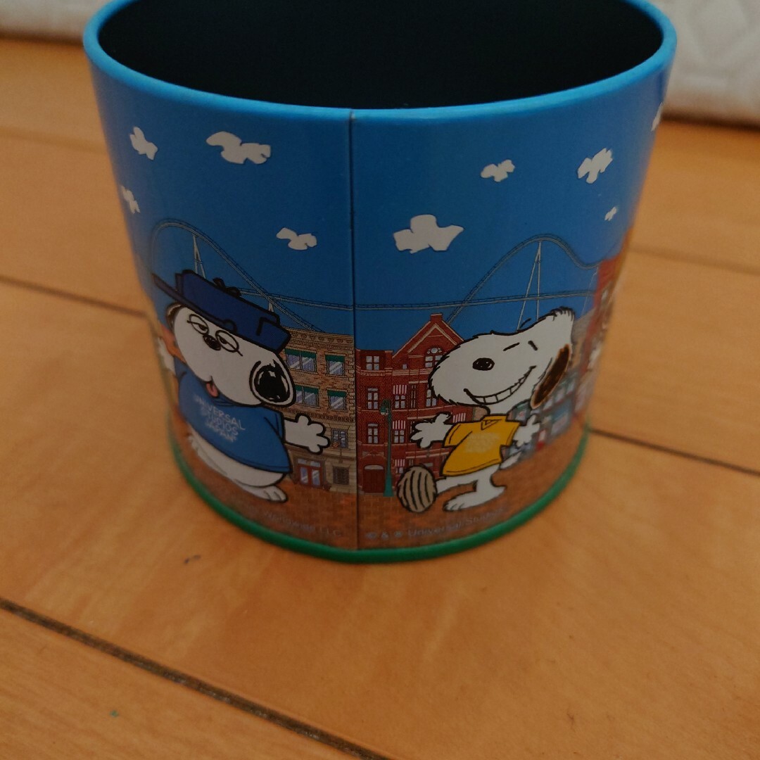 SNOOPY(スヌーピー)のUSJ　スヌーピー　空き缶　蓋なし エンタメ/ホビーのおもちゃ/ぬいぐるみ(キャラクターグッズ)の商品写真