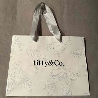 ティティアンドコー(titty&co)のショッパー(ショップ袋)