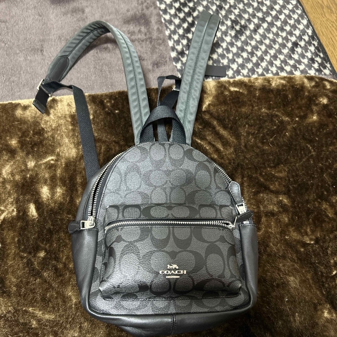 COACH(コーチ)のcoach リュック レディースのバッグ(リュック/バックパック)の商品写真