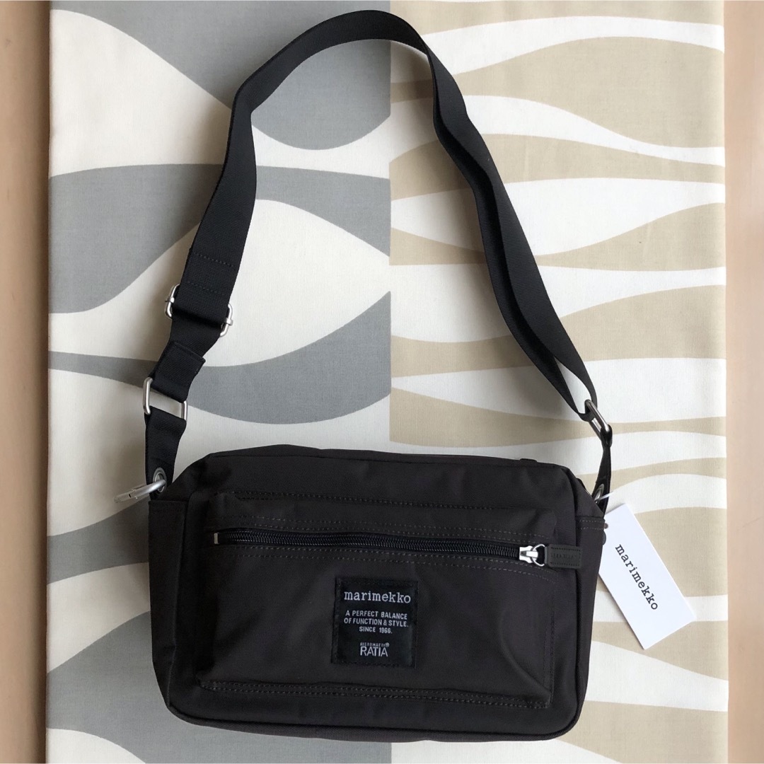 marimekko(マリメッコ)の新品 marimekko  My Things ショルダーバッグ ダークブラウン レディースのバッグ(ショルダーバッグ)の商品写真