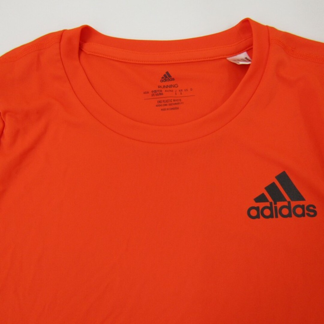 adidas(アディダス)のアディダス 半袖Tシャツ 袖ライン ランニングウエア メンズ Sサイズ オレンジ×ブラック adidas メンズのトップス(Tシャツ/カットソー(半袖/袖なし))の商品写真