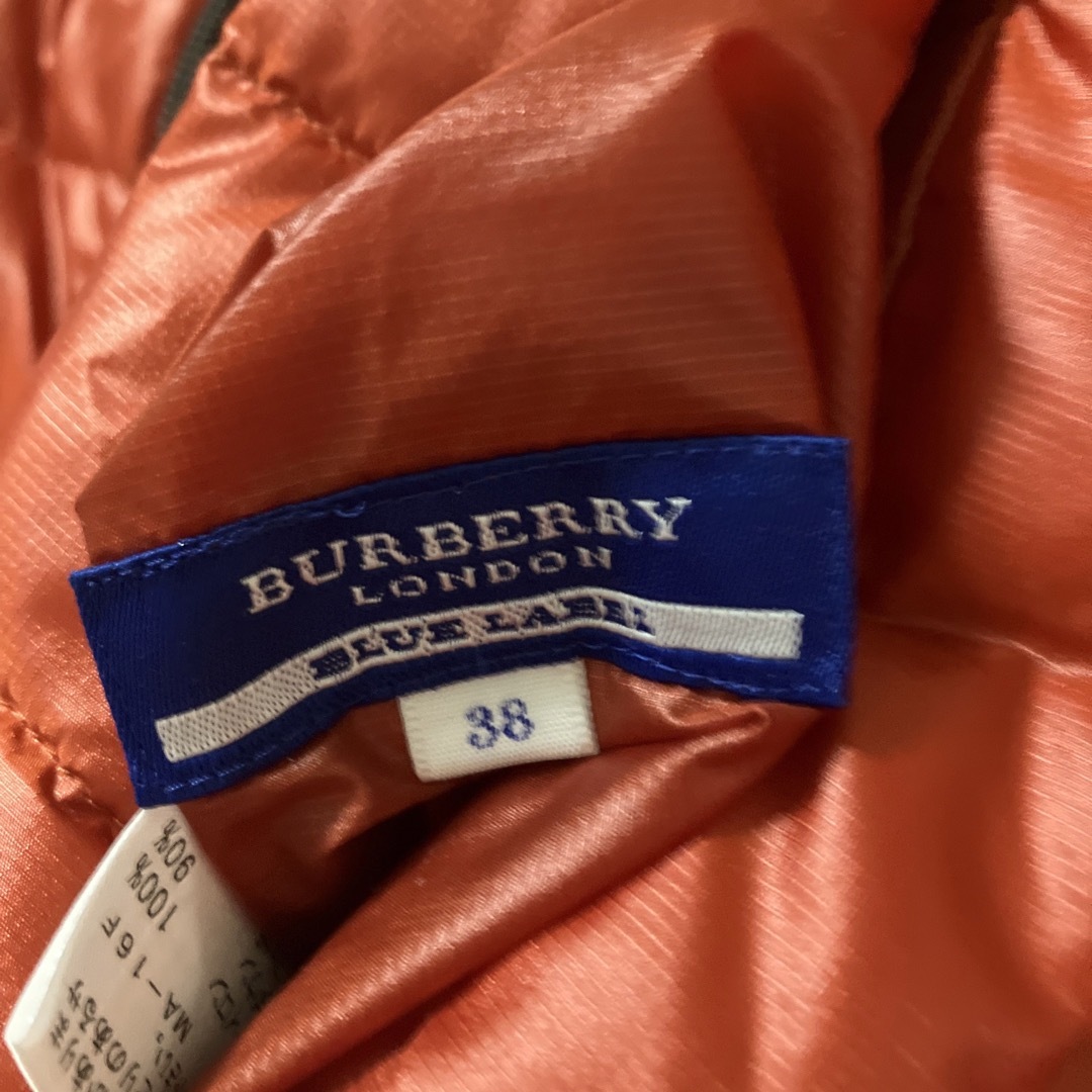 BURBERRY(バーバリー)のダウンジャケット レディースのジャケット/アウター(ダウンジャケット)の商品写真