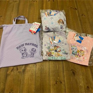 パウ・パトロール - 【新品】パウパトロール✳︎パジャマ✳︎長袖✳︎長袖Tシャツ✳︎スカイ✳︎パープル