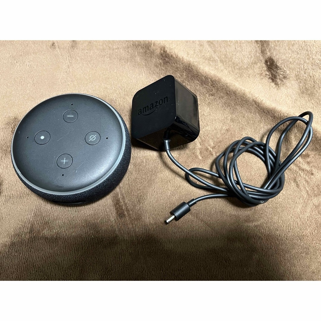 ECHO(エコー)のecho dot スマホ/家電/カメラのオーディオ機器(スピーカー)の商品写真