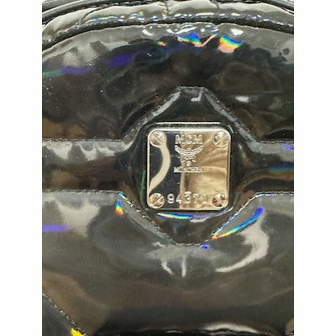 MCM(エムシーエム)のMCM エナメルバックパック レディースのバッグ(リュック/バックパック)の商品写真