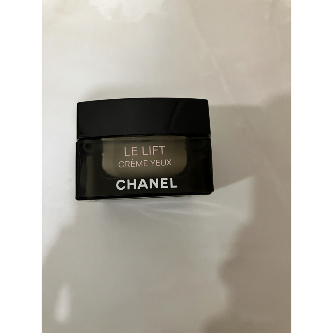 CHANEL(シャネル)のCHANEL アイクリーム　ル　リフト　クレーム　ユー　15g コスメ/美容のスキンケア/基礎化粧品(アイケア/アイクリーム)の商品写真