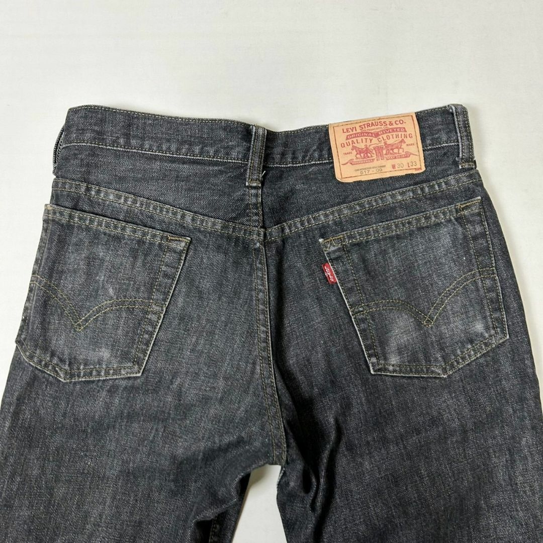 Levi's(リーバイス)の517-0901 Levi's 先染めブラック ブーツカット フレア W30 メンズのパンツ(デニム/ジーンズ)の商品写真