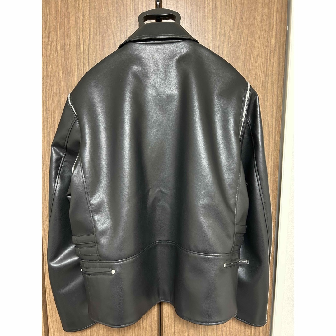 UNDERCOVER(アンダーカバー)の【新品】GU 2WAYライダースジャケット UNDERCOVER メンズのジャケット/アウター(ライダースジャケット)の商品写真