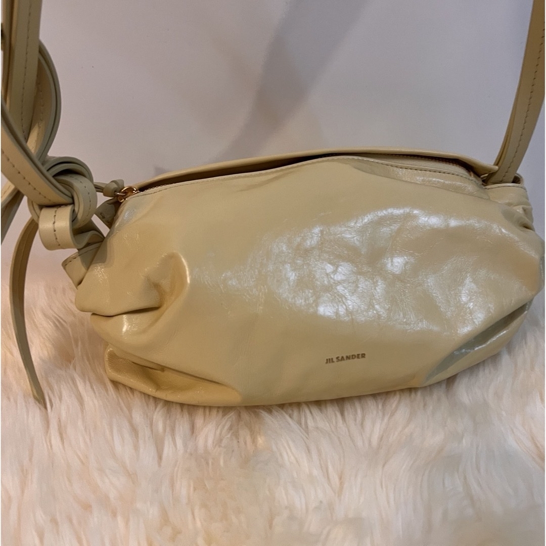 Jil Sander(ジルサンダー)のジルサンダークッションボディーバッグ　1度使用USED美品　イエロー系 レディースのバッグ(ショルダーバッグ)の商品写真