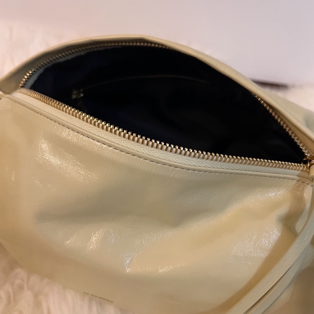 Jil Sander(ジルサンダー)のジルサンダークッションボディーバッグ　1度使用USED美品　イエロー系 レディースのバッグ(ショルダーバッグ)の商品写真