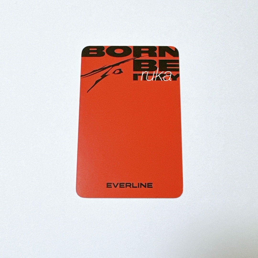 ITZY(イッチ)のitzy リュジン トレカ EVERLINE 特典 BORN TO BE エンタメ/ホビーのCD(K-POP/アジア)の商品写真