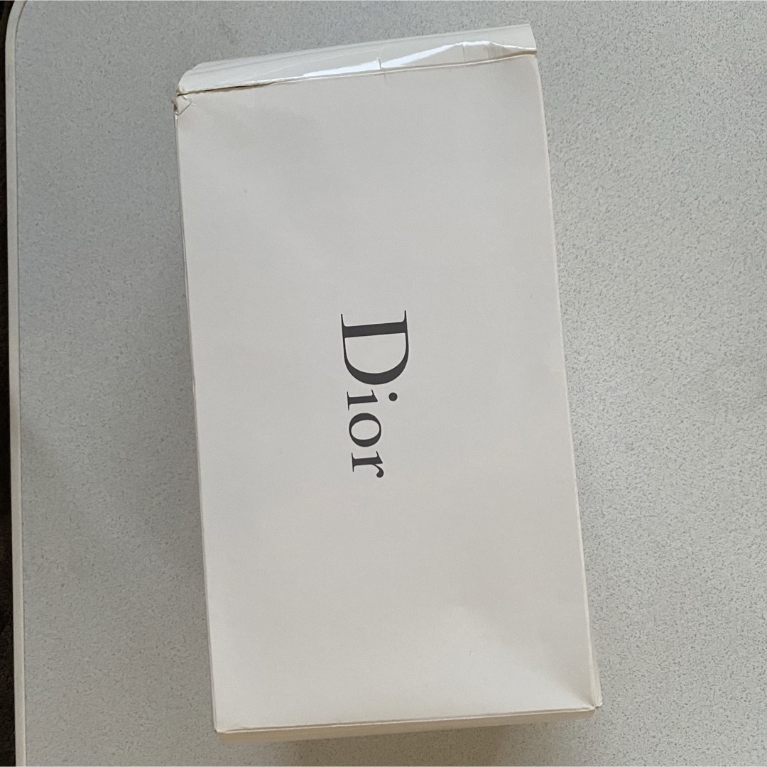 Christian Dior(クリスチャンディオール)のDior ディオール ノベルティ ポーチ おまけ付き レディースのファッション小物(ポーチ)の商品写真