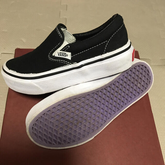 VANS(ヴァンズ)のジュニア【VANS】スリッポン 19cm キッズ/ベビー/マタニティのキッズ靴/シューズ(15cm~)(スリッポン)の商品写真