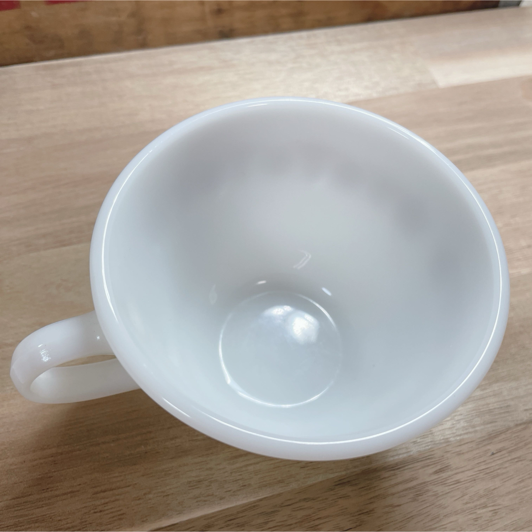 Pyrex(パイレックス)の【美品！】オールドパイレックス ミルクグラス コーヒー カップ スープカップ Z インテリア/住まい/日用品のキッチン/食器(グラス/カップ)の商品写真