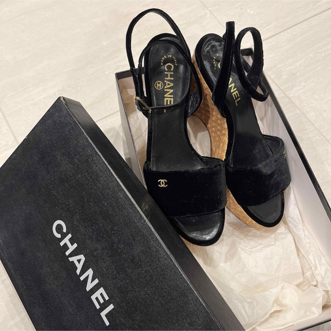 CHANEL(シャネル)のCHANEL プラットフォームサンダル レディースの靴/シューズ(サンダル)の商品写真