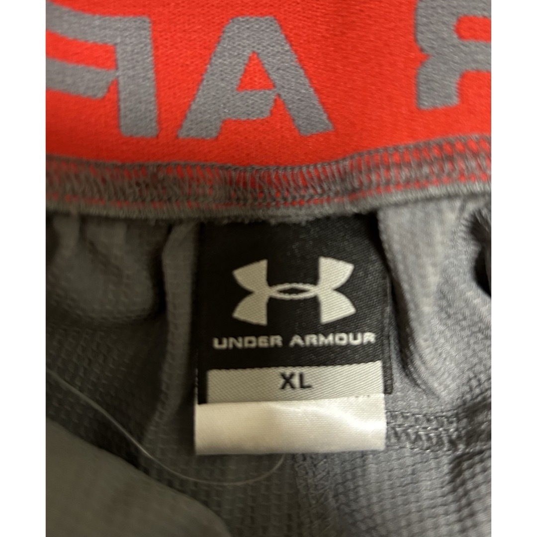 UNDER ARMOUR(アンダーアーマー)のUNDER ARMOUR(アンダーアーマー)WEAR THIS TO FEEI スポーツ/アウトドアのランニング(ウェア)の商品写真