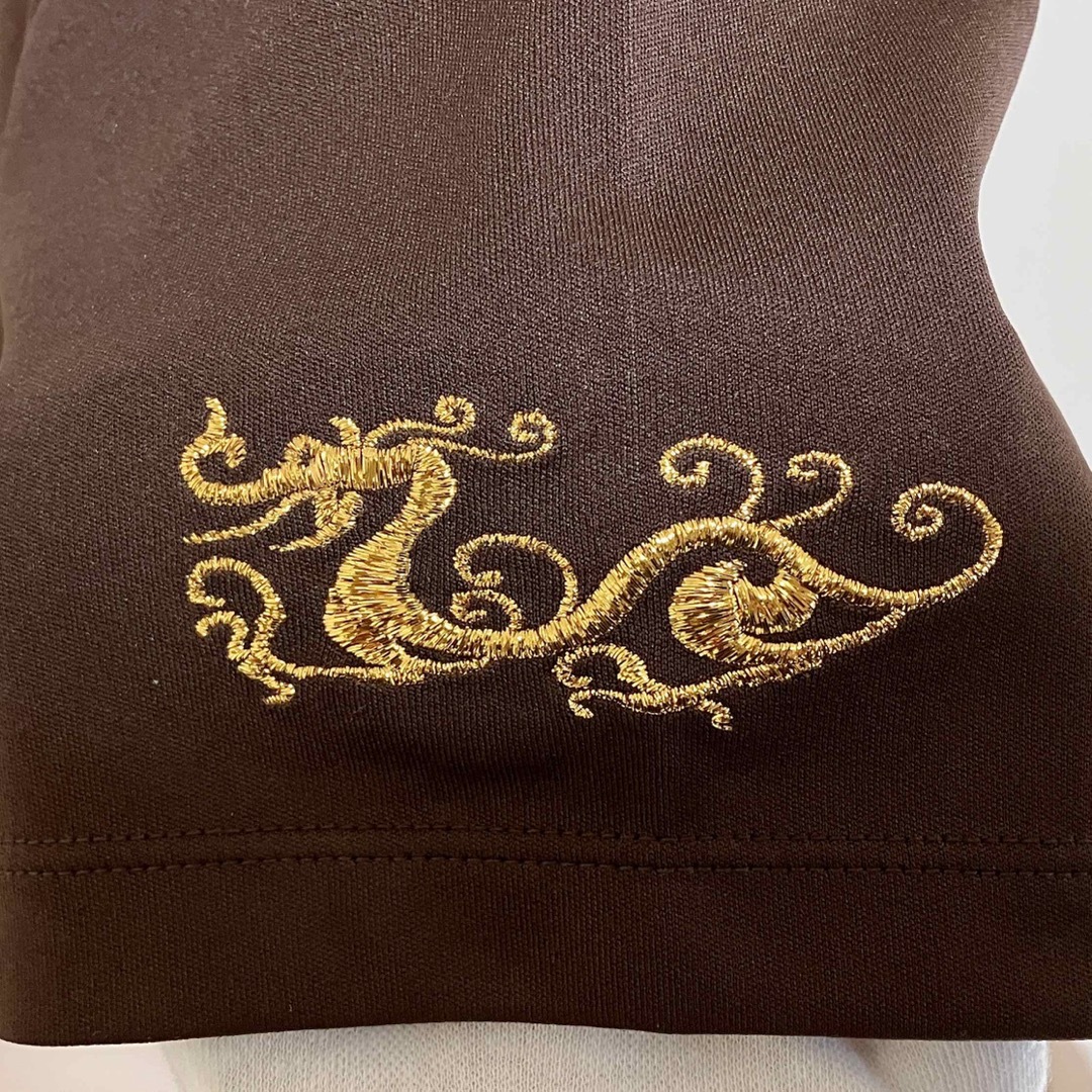 Dance With Dragon(ダンスウィズドラゴン)の極美品✨ ダンスウィズドラゴン ポロシャツ 日本製 金刺繍 レオパード ロゴ 3 スポーツ/アウトドアのゴルフ(ウエア)の商品写真
