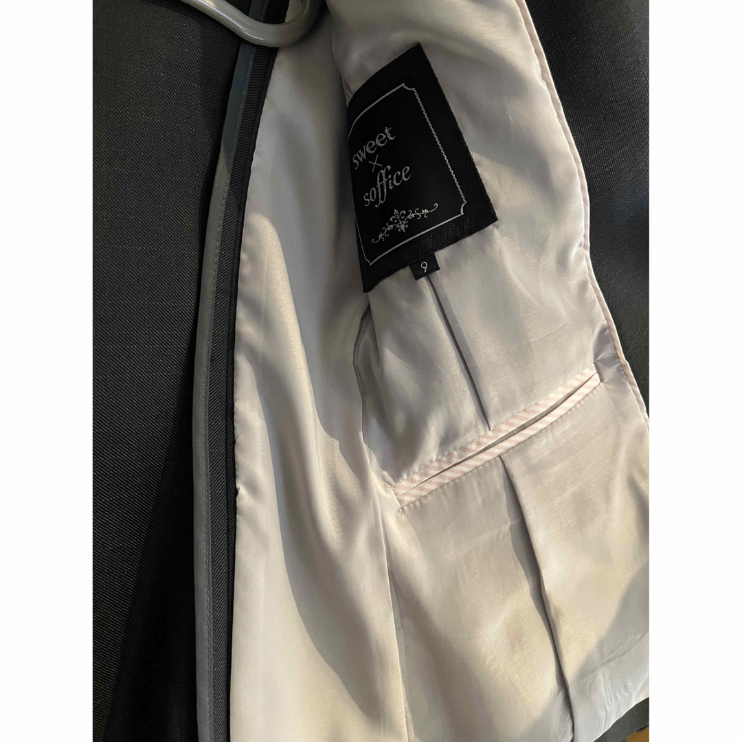 HARUYAMA(ハルヤマ)の【値下げ】上下サイズ違い　ジャケット9号　スカート11号　レディーススーツ レディースのフォーマル/ドレス(スーツ)の商品写真