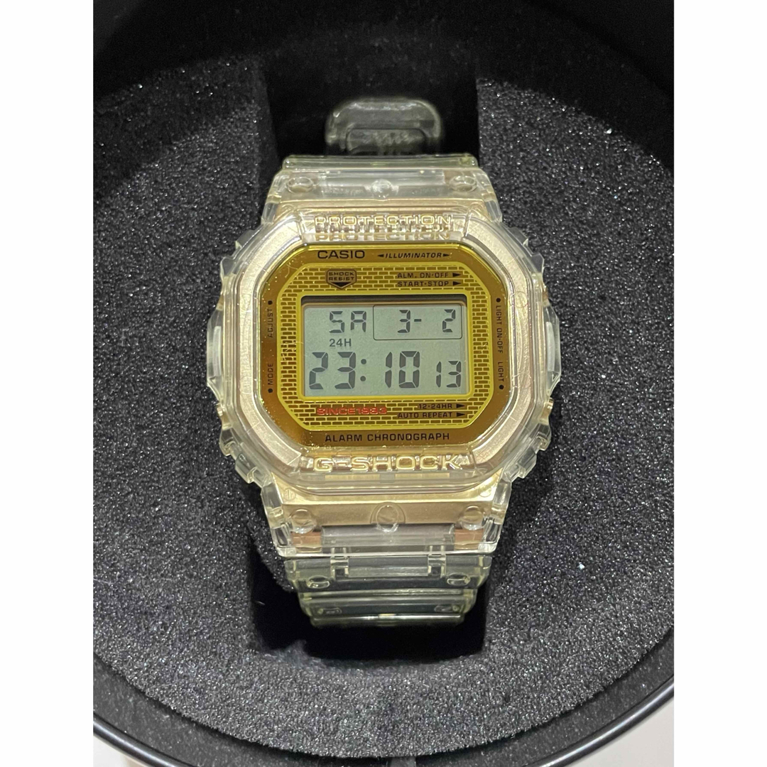 G-SHOCK(ジーショック)のDW-5035E-7JR 35周年記念モデル グレイシアゴールド メンズの時計(腕時計(デジタル))の商品写真